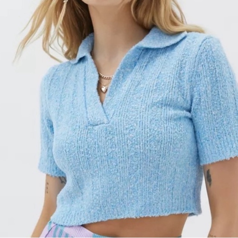 UO crop top